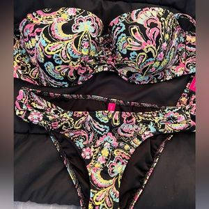 Victoria’s Secret Bikini